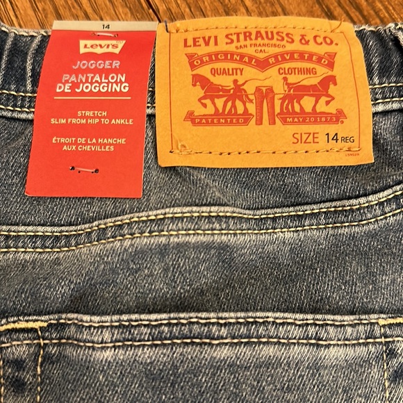 Nwt. Levi jogger pant - Picture 2 of 7